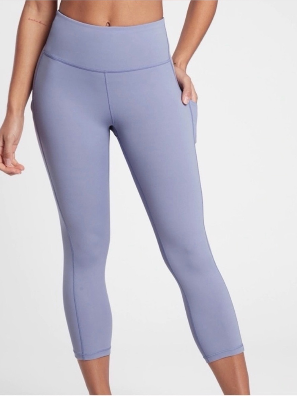 Athleta Ultimate Stash Pocket Capri Dusty Dusk Purple Leggings